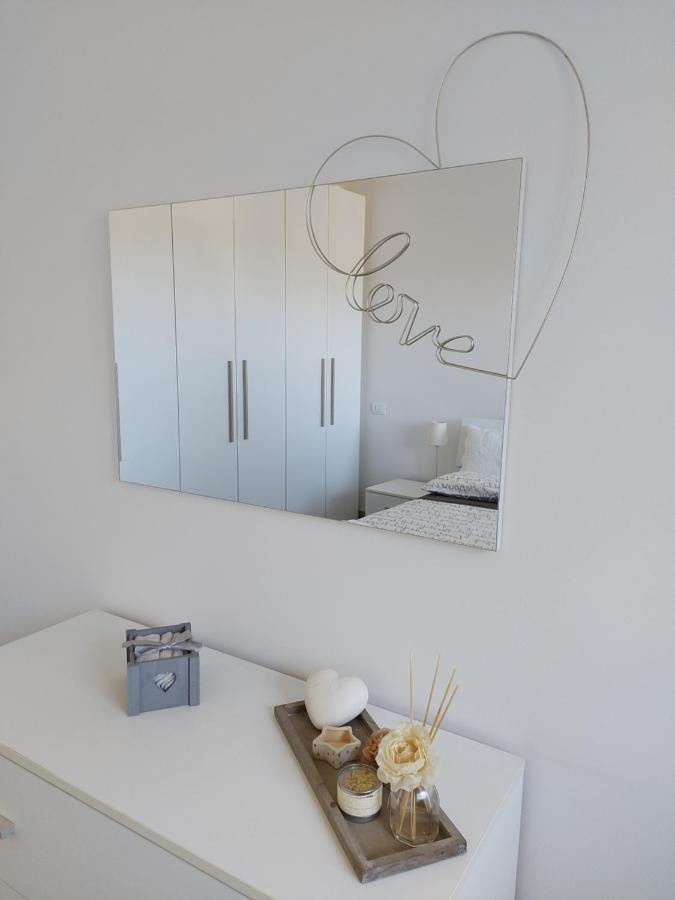 La Pineta - Delightful Small Apartment Near The City Center LʼAquila Exterior foto