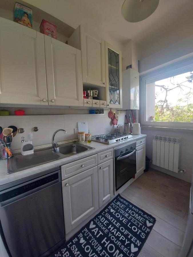 La Pineta - Delightful Small Apartment Near The City Center LʼAquila Exterior foto